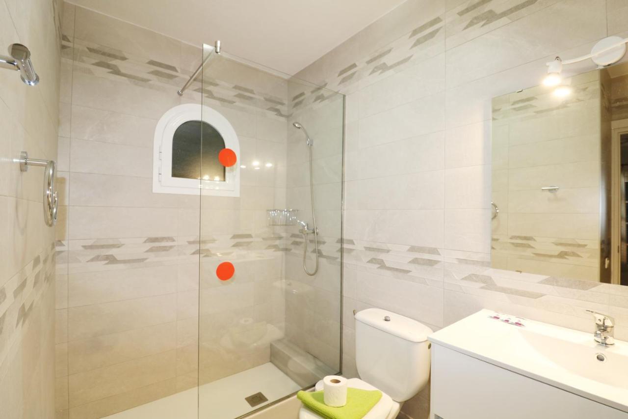 Villa Las Marinas - 4, Con Piscina Privada Y A 5 Minutos De La Playa Arenal d'en Castell Eksteriør billede