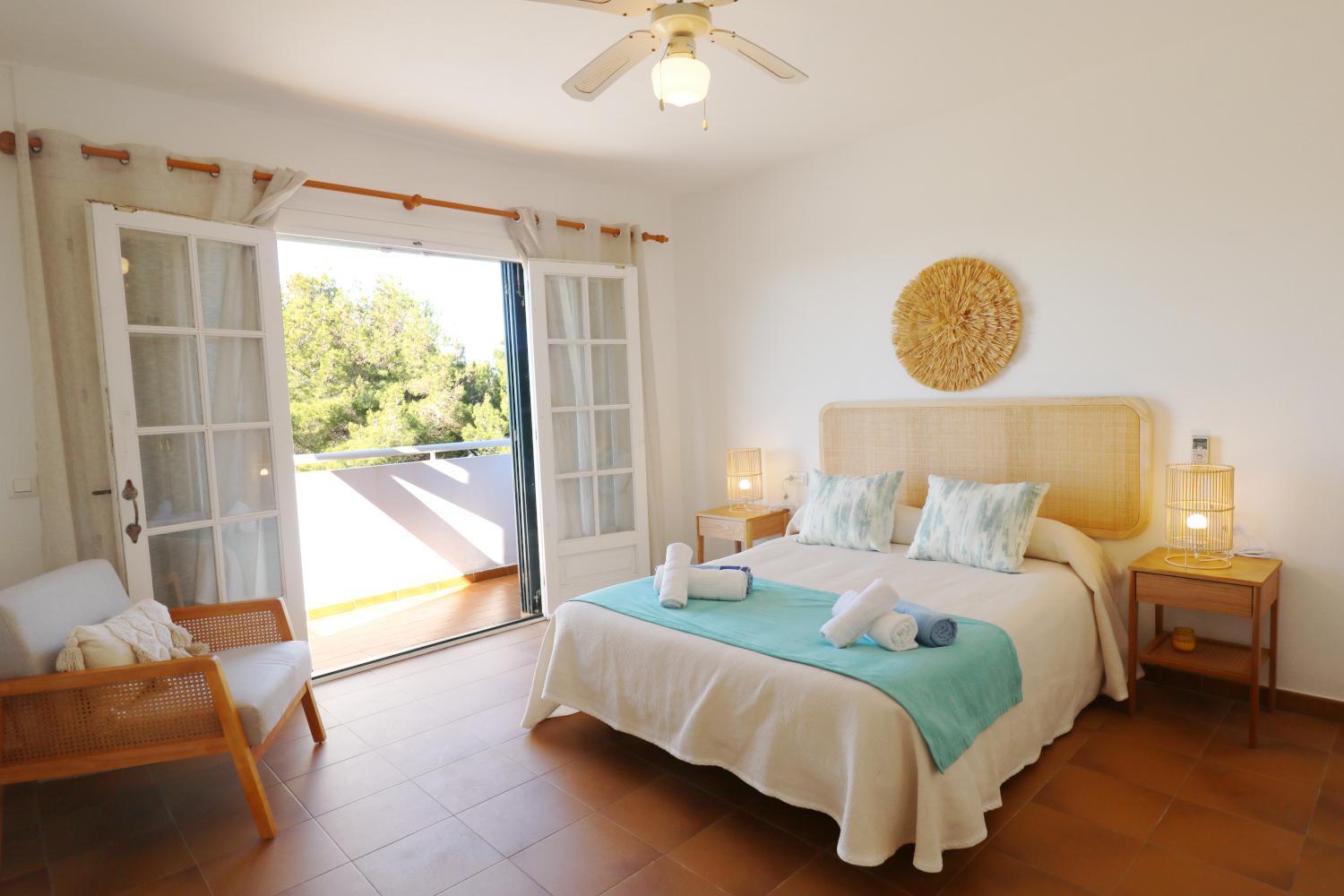 Villa Las Marinas - 4, Con Piscina Privada Y A 5 Minutos De La Playa Arenal d'en Castell Eksteriør billede