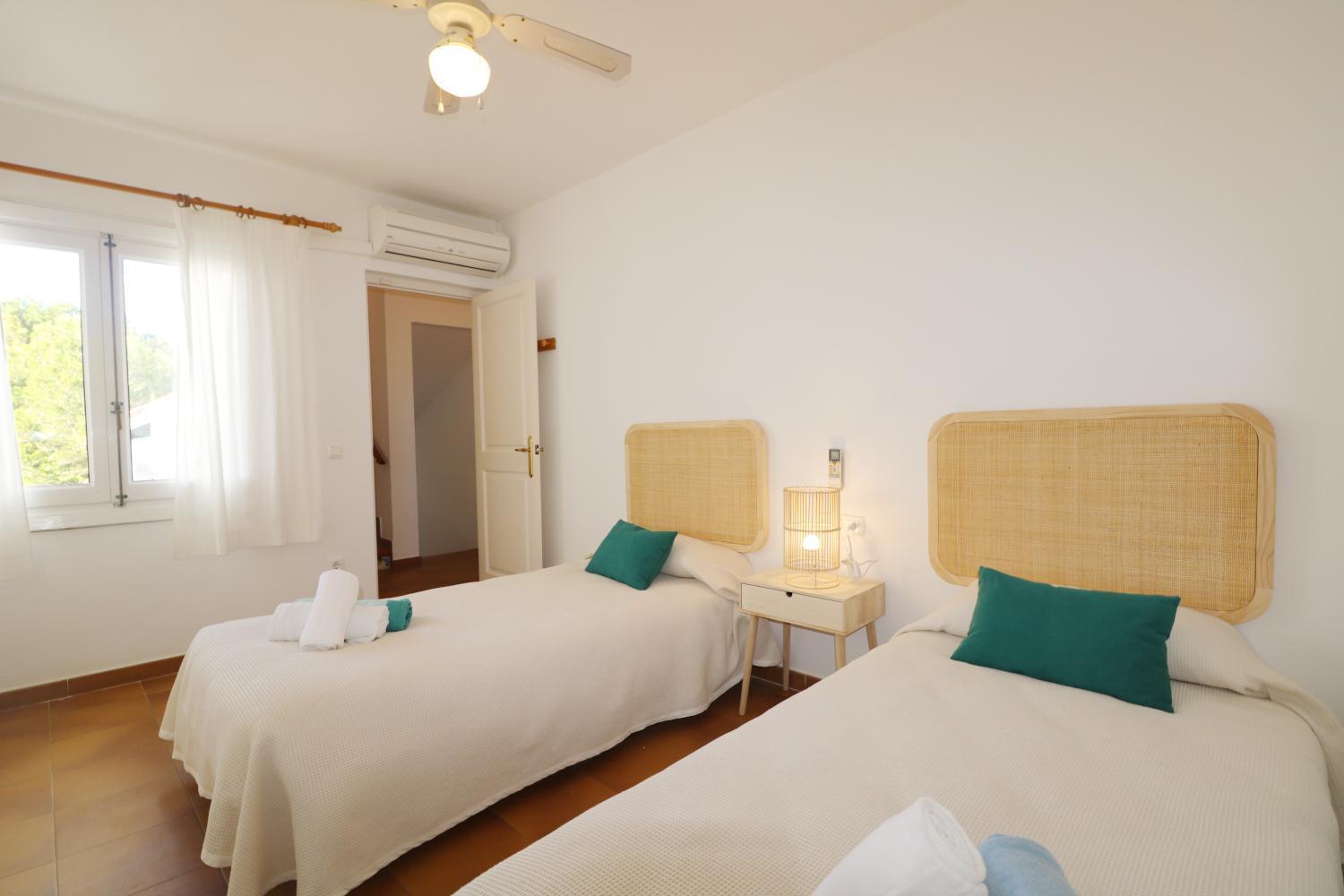 Villa Las Marinas - 4, Con Piscina Privada Y A 5 Minutos De La Playa Arenal d'en Castell Eksteriør billede